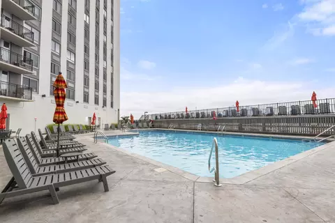 100 Manhattan Ave #904, Union City, NJ 07087