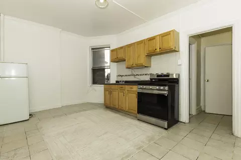 5600 Hudson Ave #9, West New York, NJ 07093