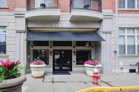 15 Warren St #217, Jersey City, NJ 07302