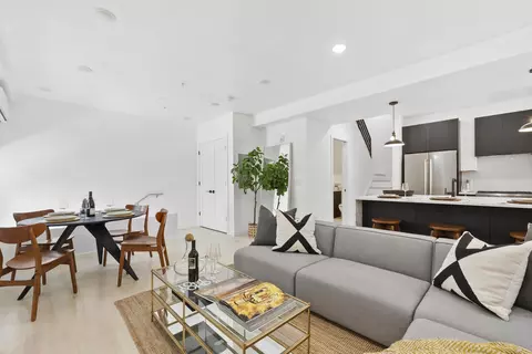 308 4th St #TOWNHOUSE NO. 3, Union City, NJ 07087