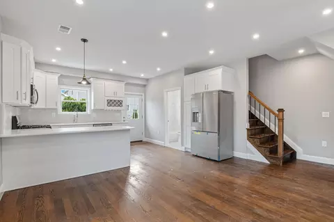 155 Laidlaw Ave #1, Jersey City, NJ 07306