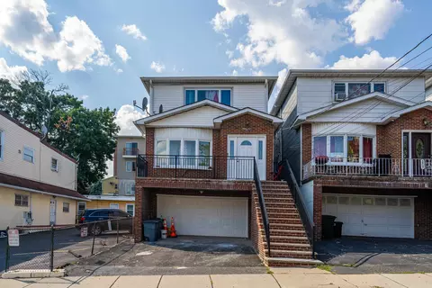 6213 Polk St, West New York, NJ 07093