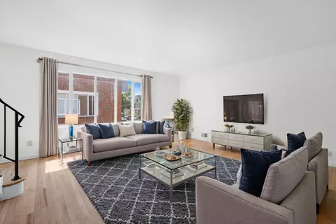 43 W 30th St, Bayonne, NJ 07002