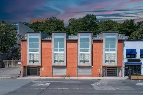 8917 Old River Rd #6, North Bergen, NJ 07047