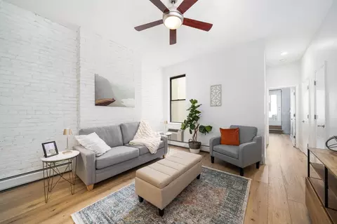 261 12th St #2B, Hoboken, NJ 07030