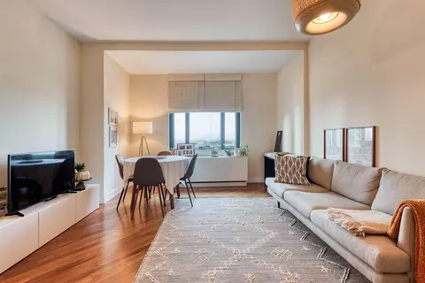 105 Greene St #1505, Jersey City, NJ 07302
