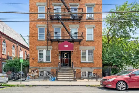 831 Clinton St #15, Hoboken, NJ 07030
