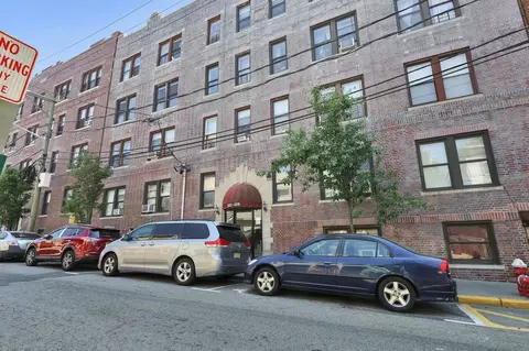 527-529 34th St #A6, Union City, NJ 07087