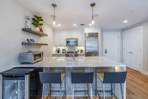 528 Monroe St #403, Hoboken, NJ 07030
