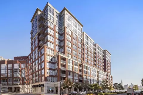 1125 Maxwell Ln #1118, Hoboken, NJ 07030