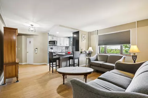 8811 Bergenline Ave #35, North Bergen, NJ 07047