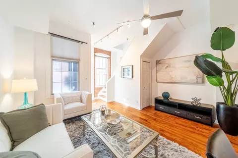 158 Wayne St #107A, Jersey City, NJ 07302