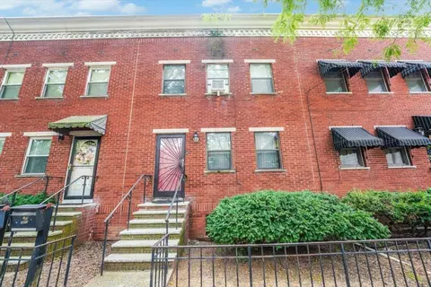 323 9th St, Jersey City, NJ 07302
