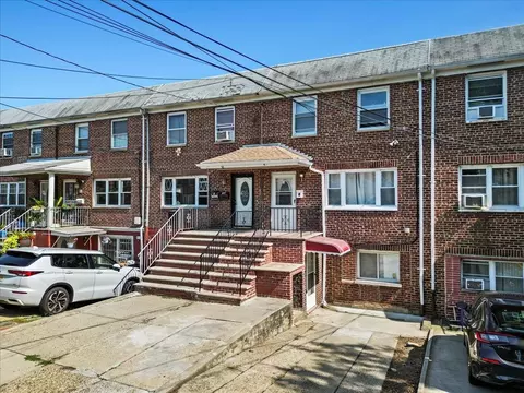 54 Towers St, Jersey City, NJ 07305