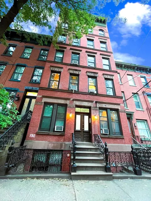 38 Hamilton Pl #201, Jersey City, NJ 07302