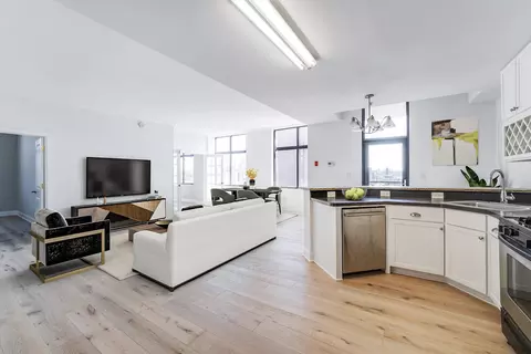 610 Newark St #10F, Hoboken, NJ 07030