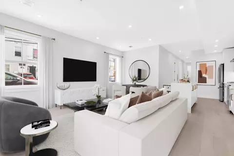 520 New York Ave #1, Union City, NJ 07087