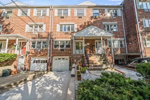 24 Sunset Ave, Bayonne, NJ 07002