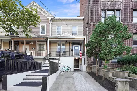 111 Highland Ave, Jersey City, NJ 07306