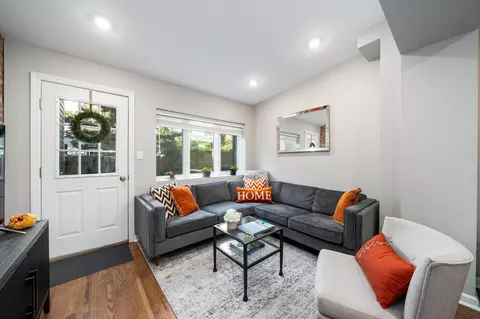 20 Willow Ter, Hoboken, NJ 07030 photo 8