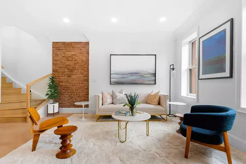 94 Wayne St #3A, Jersey City, NJ 07302