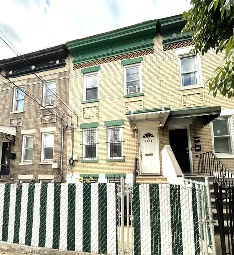 6019 Palisade Ave, West New York, NJ 07093