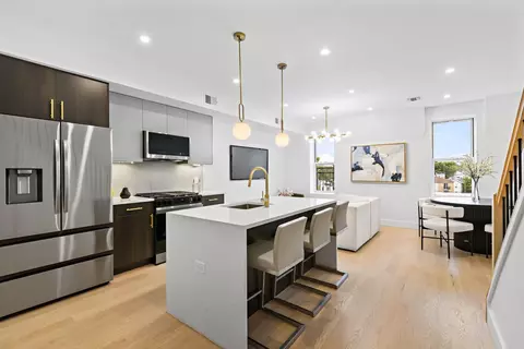 20 Storms Ave #4, Jersey City, NJ 07306