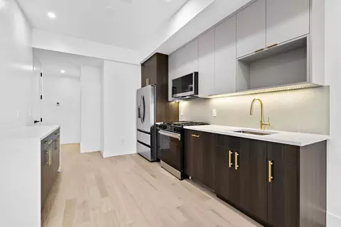 20 Storms Ave #3, Jersey City, NJ 07306