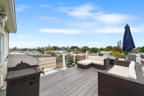 245 Griffith St #3, Jersey City, NJ 07307