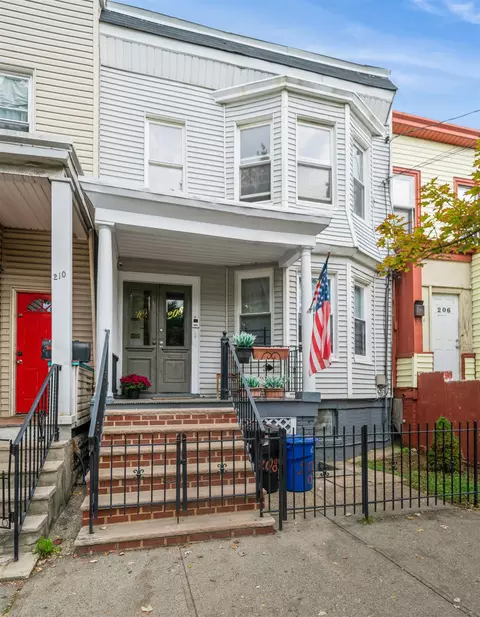 208 Duncan Ave, Jersey City, NJ 07306