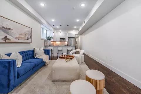 39 Boyd Ave #A, Jersey City, NJ 07304