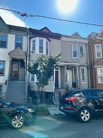 11 Reed St, Jersey City, NJ 07304