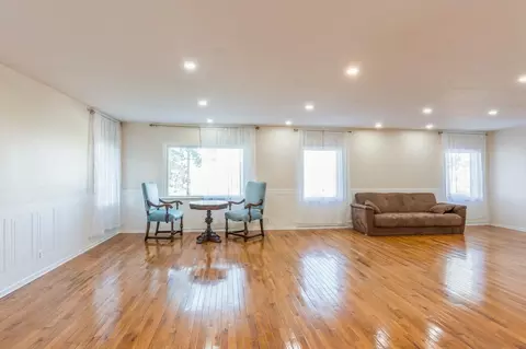 26-30 Park Rd, Bayonne, NJ 07002