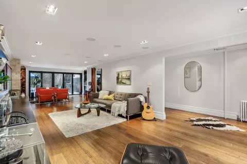 309 Varick St, Jersey City, NJ 07302