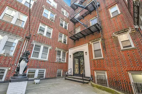 3718 Park Ave #D5, Weehawken, NJ 07086