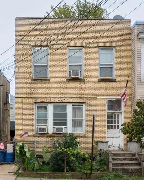 1407 43rd St, North Bergen, NJ 07047