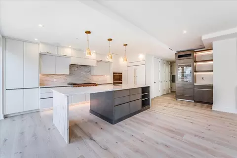516 Jefferson St #1, Hoboken, NJ 07030