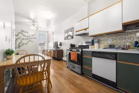 813 Park Ave #8/4R, Hoboken, NJ 07030