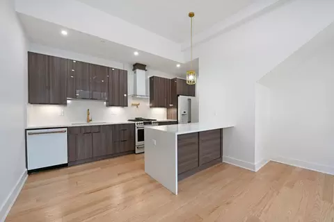 74 Bowers St #101, Jersey City, NJ 07307