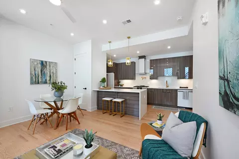 74 Bowers St #202, Jersey City, NJ 07307