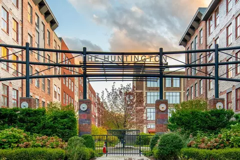 812 Grand St #520, Hoboken, NJ 07030