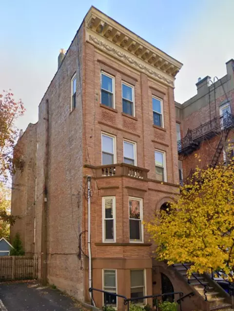 65 10th St #2, Hoboken, NJ 07030