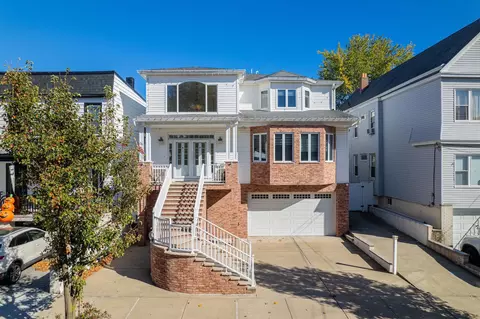 33 E 36th St, Bayonne, NJ 07002