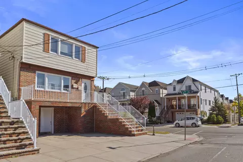 22 Trask Ave, Bayonne, NJ 07002