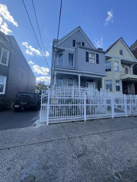 189 191 Claremont Ave # A, Jersey City, NJ 07305