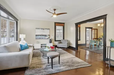 23 Eastern Pkwy, Jersey City, NJ 07305
