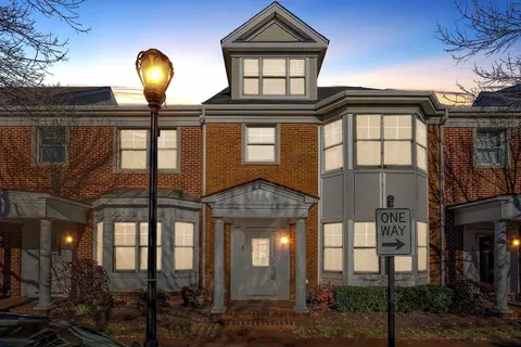 68 Independence Way #68, Jersey City, NJ 07305