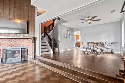 266 Sunset Ky, Secaucus, NJ 07094