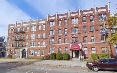 2271 Kennedy Blvd #203, Jersey City, NJ 07304