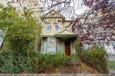 1123 Summit Ave, Jersey City, NJ 07307